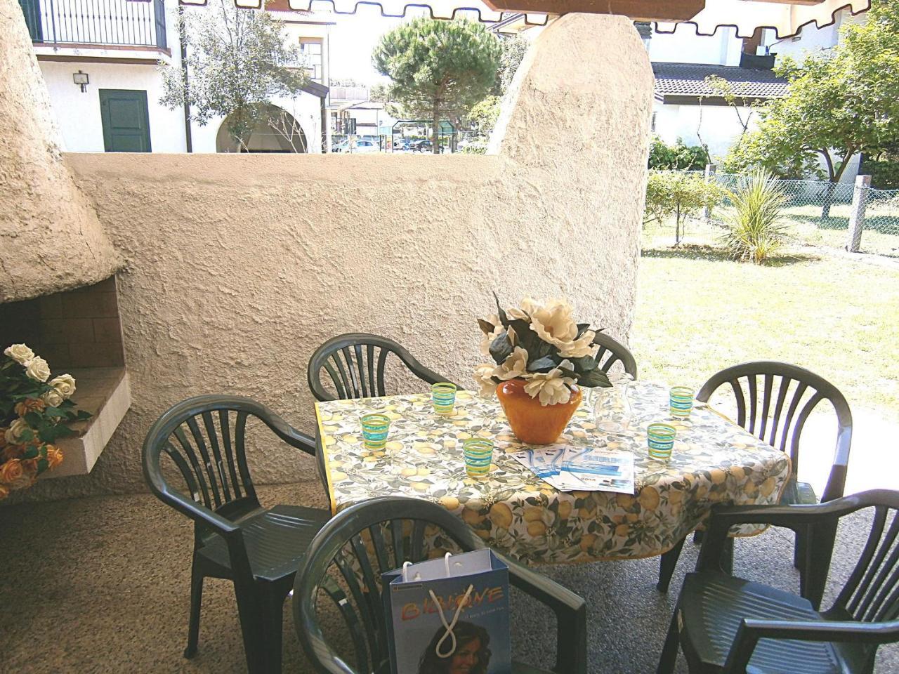 Dina/Viel Apartment Bibione Bagian luar foto