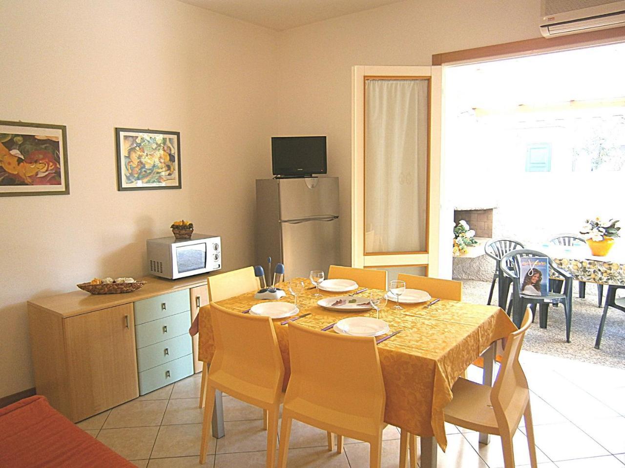 Dina/Viel Apartment Bibione Bagian luar foto